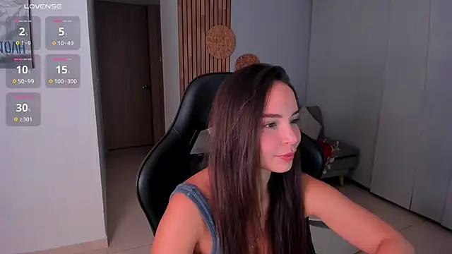 AnnieHallX online show from 12/20/25, 01:56