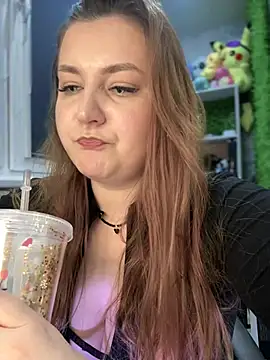 CandyShoopp online show from 01/27/25, 03:28