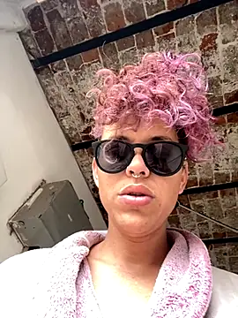 Alicbranca online show from 09/21/25, 07:37