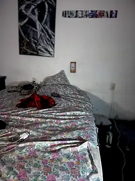 Alicbranca online show from 10/17/25, 08:28