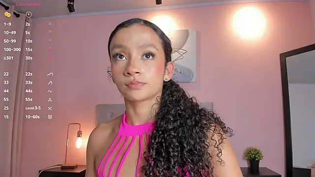 Snapshot of brianathompson chatting on 02/07/25, 07:06 brianathompson online show from 02/07/25, 07:06