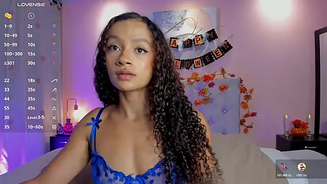 Snapshot of brianathompson chatting on 10/27/25, 06:56 brianathompson online show from 10/27/25, 06:56