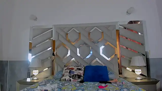 alexandra fire69x online show from 03/25/26, 02:45