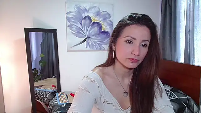 vanessabrown  online show from 03/15/25, 02:55