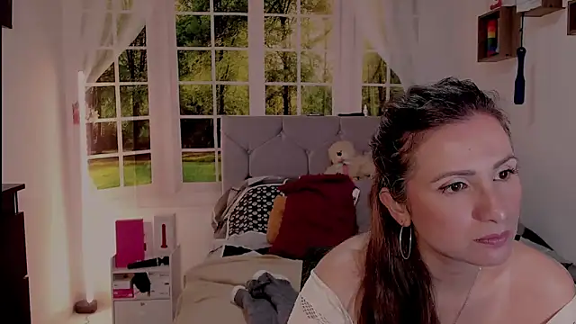 vanessabrown  online show from 05/28/26, 03:04