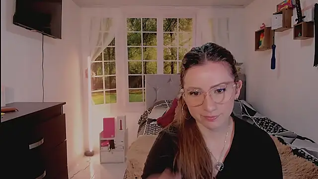 vanessabrown  online show from 05/30/26, 08:17