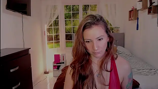 vanessabrown  online show from 06/09/26, 05:02