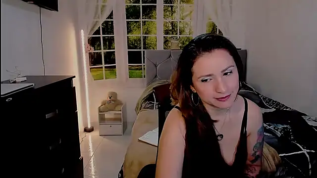 vanessabrown  online show from 07/11/26, 06:43