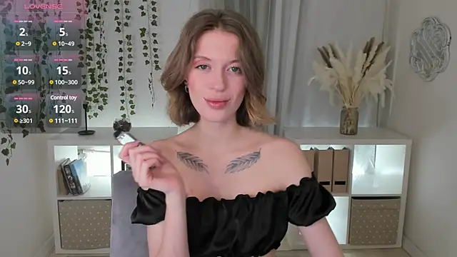 Snapshot of Salme_Sweet chatting on 01/31/25, 09:05 Salme Sweet online show from 01/31/25, 09:05