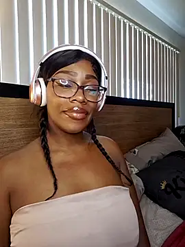 lollycoco online show from 12/03/25, 08:29