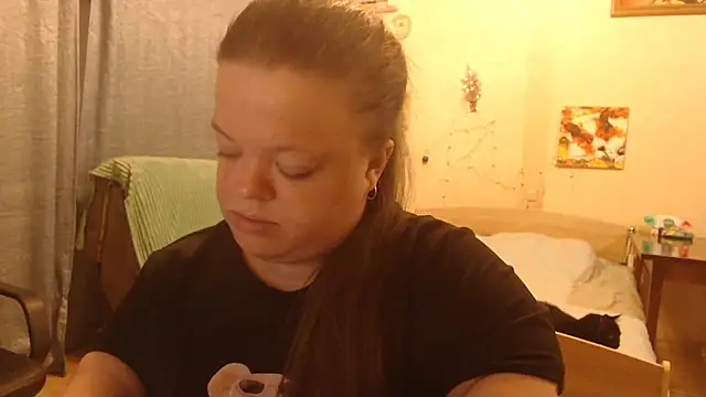 Snapshot of Janiffer_MiMi chatting on 03/13/25, 04:23 Janiffer MiMi online show from 03/13/25, 04:23