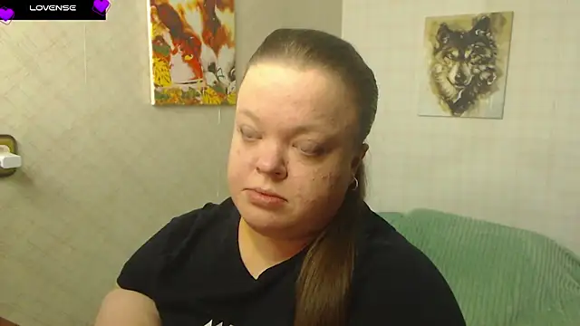 Snapshot of Janiffer_MiMi chatting on 09/18/25, 01:02 Janiffer MiMi online show from 09/18/25, 01:02