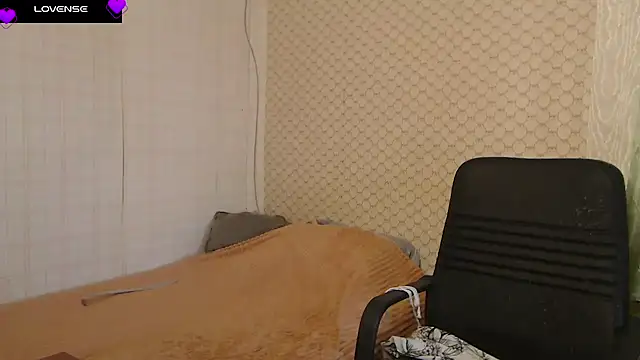 Janiffer MiMi online show from 03/27/26, 02:17