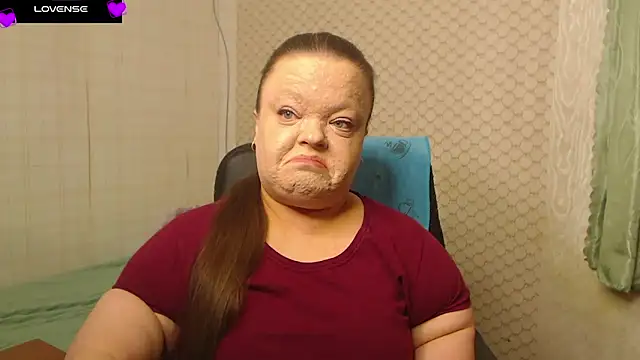 Janiffer MiMi online show from 04/17/26, 04:21