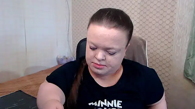 Janiffer MiMi online show from 05/20/26, 04:13