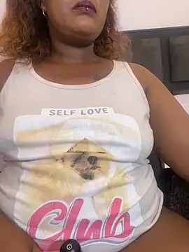 Snapshot of BADFATASS85 chatting on 02/03/25, 11:20 BADFATASS85 online show from 02/03/25, 11:20