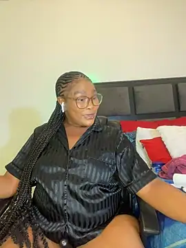 Snapshot of BADFATASS85 chatting on 02/18/25, 09:20 BADFATASS85 online show from 02/18/25, 09:20