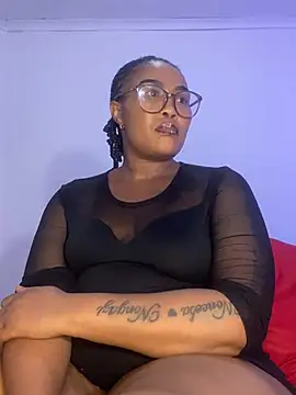 Snapshot of BADFATASS85 chatting on 03/05/25, 11:38 BADFATASS85 online show from 03/05/25, 11:38