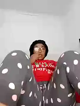 Snapshot of BADFATASS85 chatting on 03/13/25, 09:54 BADFATASS85 online show from 03/13/25, 09:54