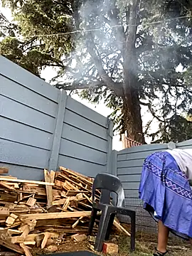 Snapshot of BADFATASS85 chatting on 11/08/25, 05:40 BADFATASS85 online show from 11/08/25, 05:40