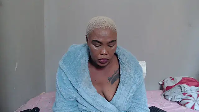 Snapshot of BADFATASS85 chatting on 12/20/25, 12:34 BADFATASS85 online show from 12/20/25, 12:34