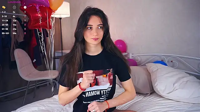 Holla Molly online show from 03/22/25, 05:49