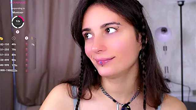 Holla Molly online show from 10/14/25, 05:52