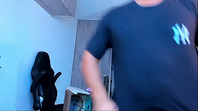 Ricardo 1998 online show from 02/24/25, 02:30