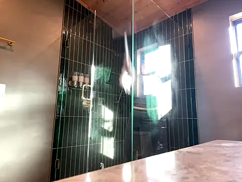 Snapshot of 1-800-FUCKYOU chatting on 11/10/25, 10:31 1-800-FUCKYOU online show from 11/10/25, 10:31