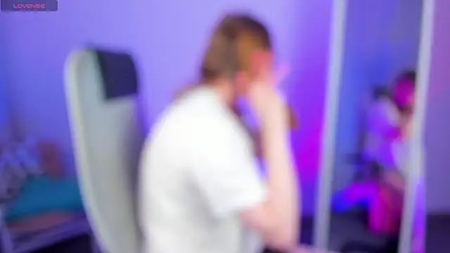 Snapshot of Vivian_cutie chatting on 01/25/25, 10:29 Vivian cutie online show from 01/25/25, 10:29