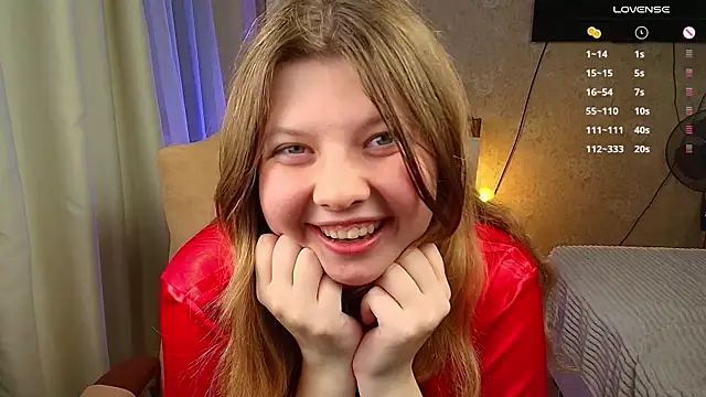 Snapshot of Vivian_cutie chatting on 10/16/25, 03:35 Vivian cutie online show from 10/16/25, 03:35