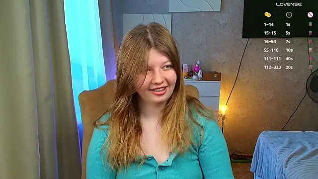 Snapshot of Vivian_cutie chatting on 11/15/25, 10:34 Vivian cutie online show from 11/15/25, 10:34