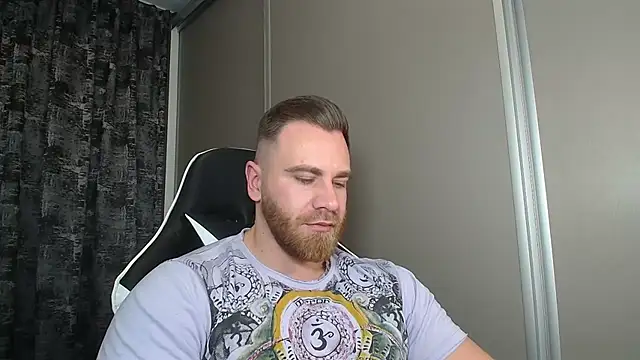 Thori92 online show from 12/03/25, 05:22