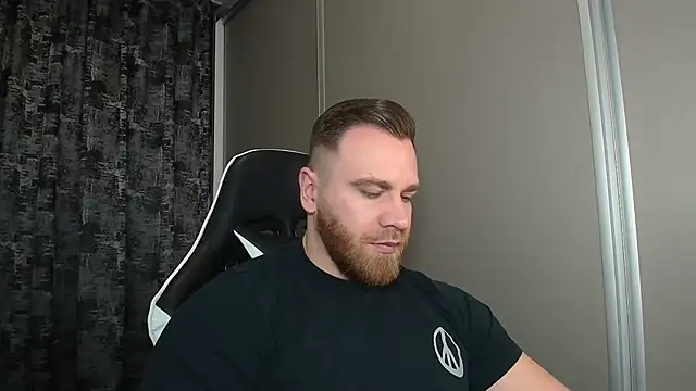 Thori92 online show from 02/15/26, 01:52