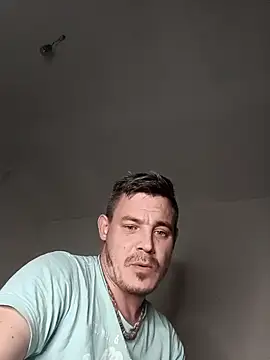 Snapshot of Ivanekkral chatting on 02/10/26, 08:02 Ivanekkral online show from 02/10/26, 08:02