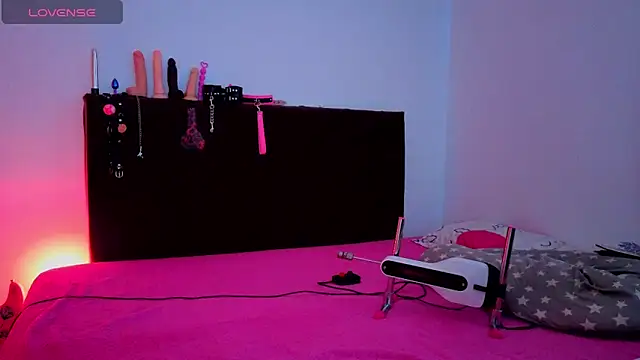 I am kim online show from 04/23/26, 09:39