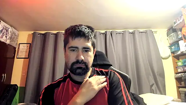 VonDoomdelToro online show from 10/05/25, 08:12