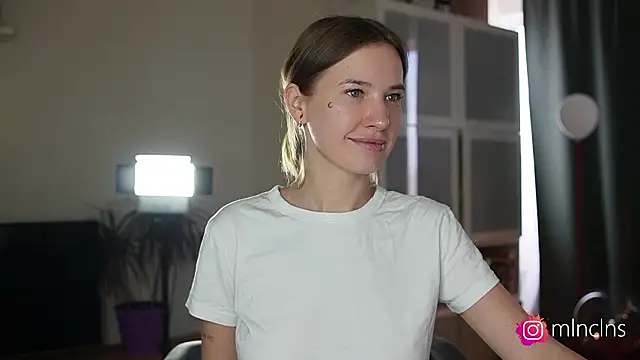 melanielwithu online show from 03/18/26, 10:51