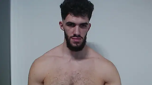 Snapshot of hiddenf chatting on 12/29/24, 11:50 hiddenf online show from 12/29/24, 11:50