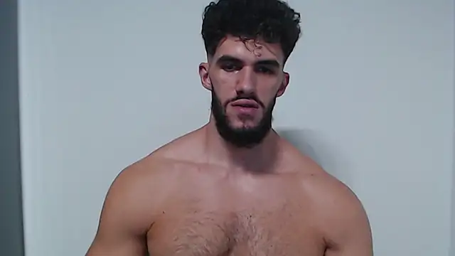 Snapshot of hiddenf chatting on 09/20/25, 08:10 hiddenf online show from 09/20/25, 08:10