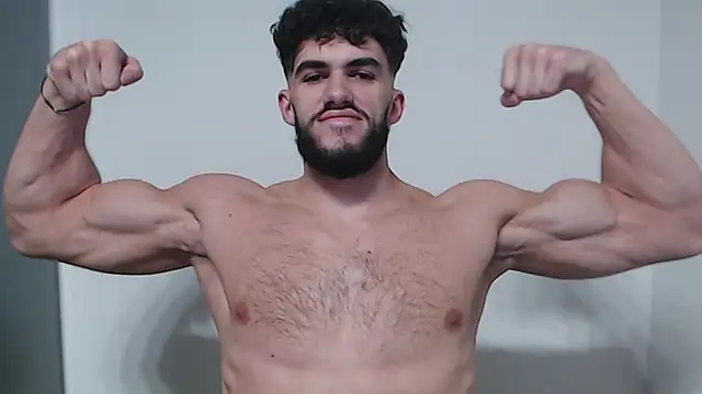 Snapshot of hiddenf chatting on 10/17/25, 09:28 hiddenf online show from 10/17/25, 09:28