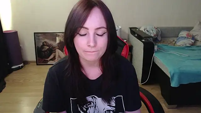 Laralianna online show from 05/09/26, 12:32