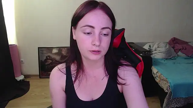 Laralianna online show from 06/29/26, 12:27