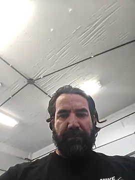 Snapshot of MysterBearMG chatting on 01/19/26, 03:38 MysterBearMG online show from 01/19/26, 03:38