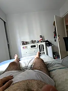 Snapshot of MysterBearMG chatting on 02/22/26, 01:42 MysterBearMG online show from 02/22/26, 01:42