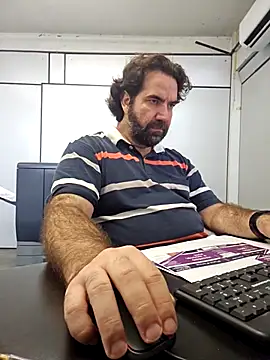 Snapshot of MysterBearMG chatting on 02/26/26, 03:22 MysterBearMG online show from 02/26/26, 03:22