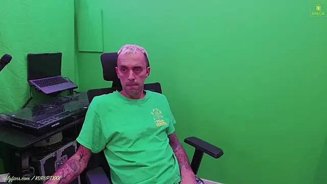 kuruptxxx live online show from 02/05/25, 03:34