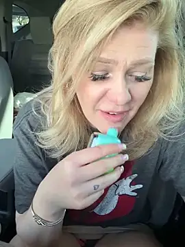 Lexi Shocker online show from 02/22/25, 11:13