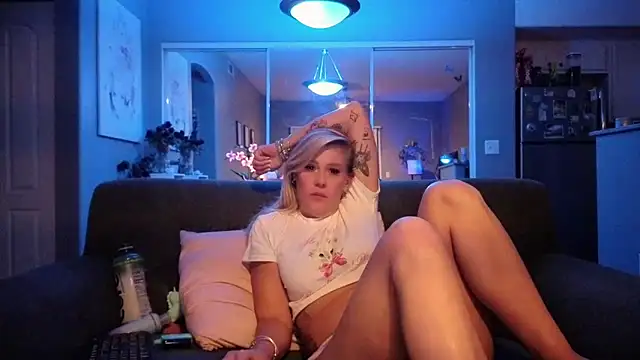 Lexi Shocker online show from 09/10/25, 06:24