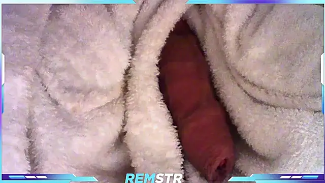 Snapshot of Remstr chatting on 10/08/25, 09:23 Remstr online show from 10/08/25, 09:23